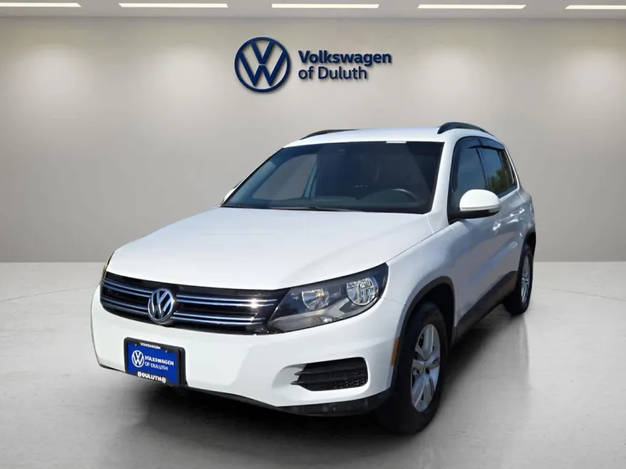 2017 Volkswagen Tiguan S photo 1