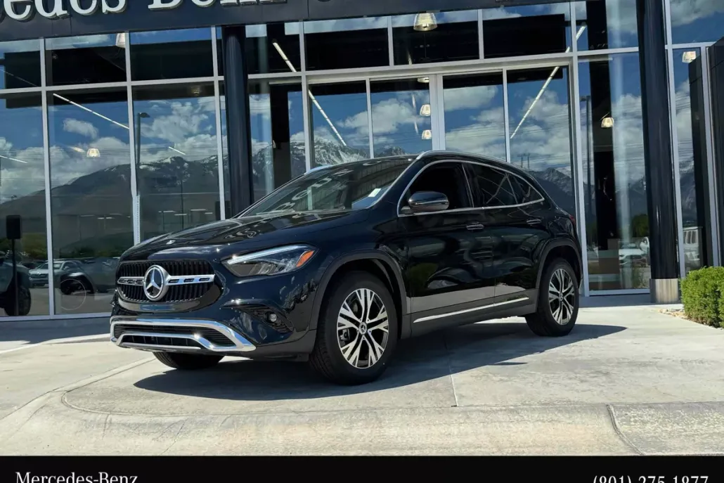 2025 Mercedes Benz GLA 250 4MATIC photo 1