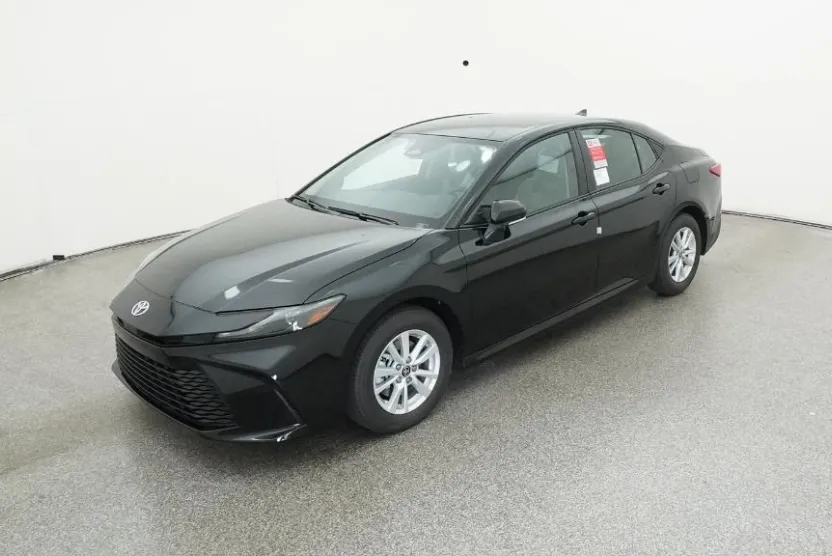 2026 Toyota Camry LE photo 1