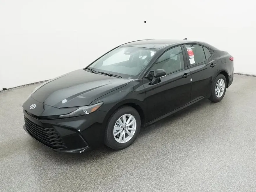 2026 Toyota Camry LE photo 1