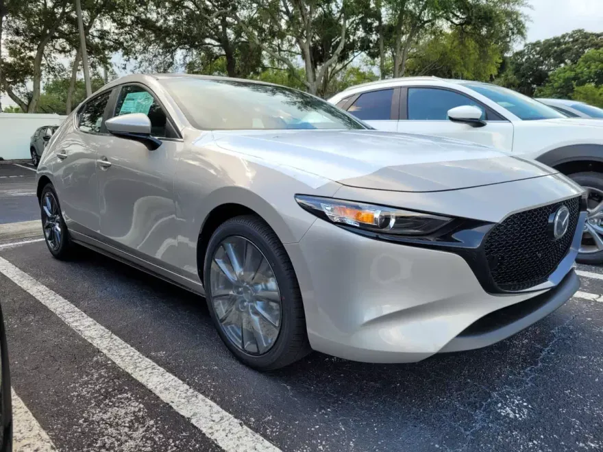 2025 Mazda Mazda3 Hatchback 2.5 s Preferred photo 1