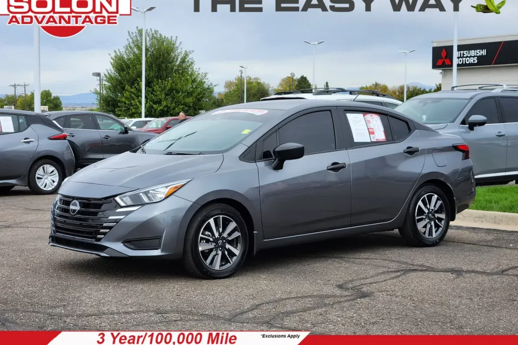 2024 Nissan Versa 1.6 S photo 1