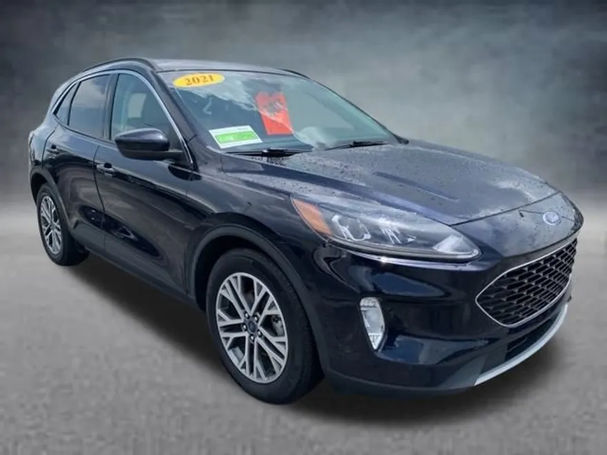 2021 Ford Escape SEL photo 1