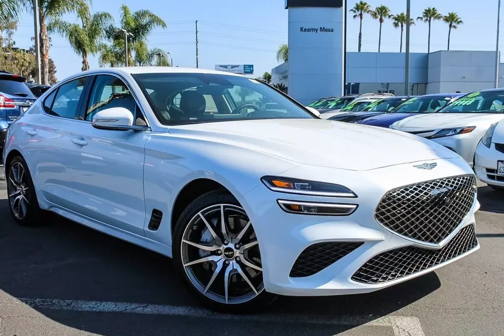 2026 Genesis G70 2.5T photo 1
