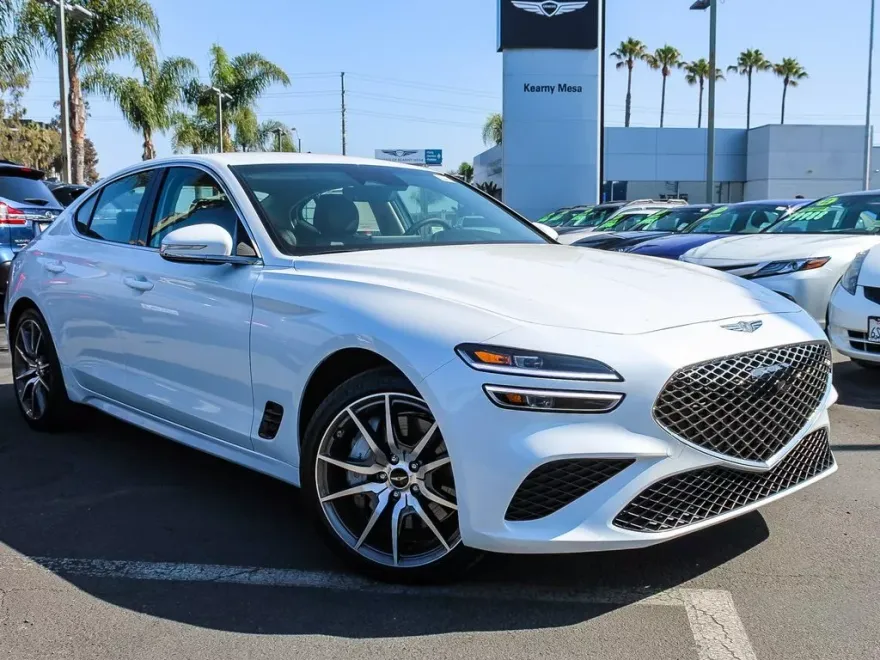 2026 Genesis G70 2.5T photo 1