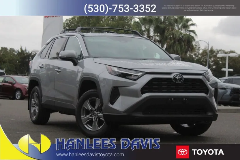 2025 Toyota RAV4 XLE photo 1