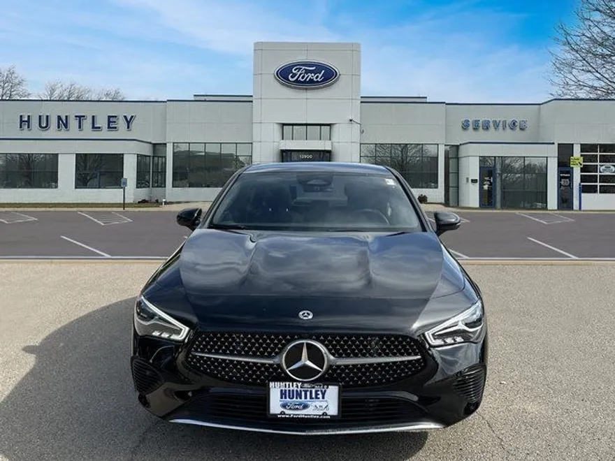 2025 Mercedes Benz CLA 250 4MATIC photo 1