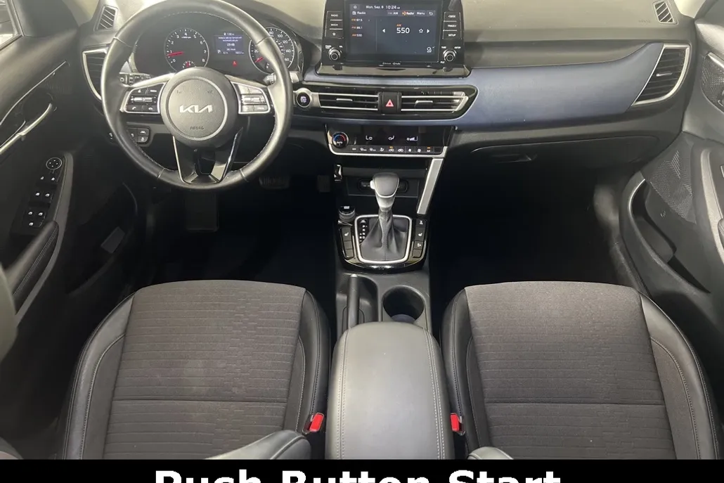 2023 Kia Seltos S photo 1