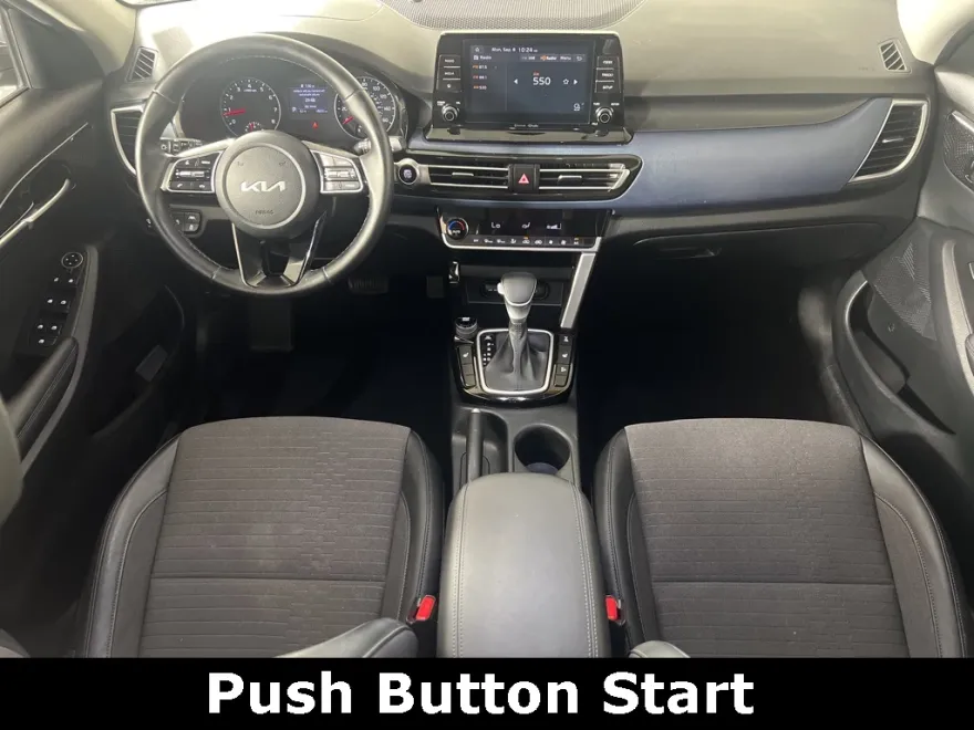 2023 Kia Seltos S photo 1