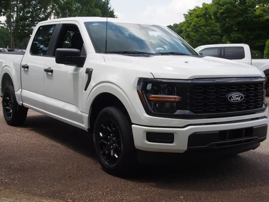 2025 Ford F-150 STX photo 1