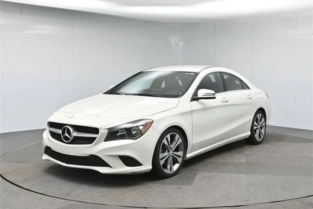 2016 Mercedes Benz CLA 250 photo 1