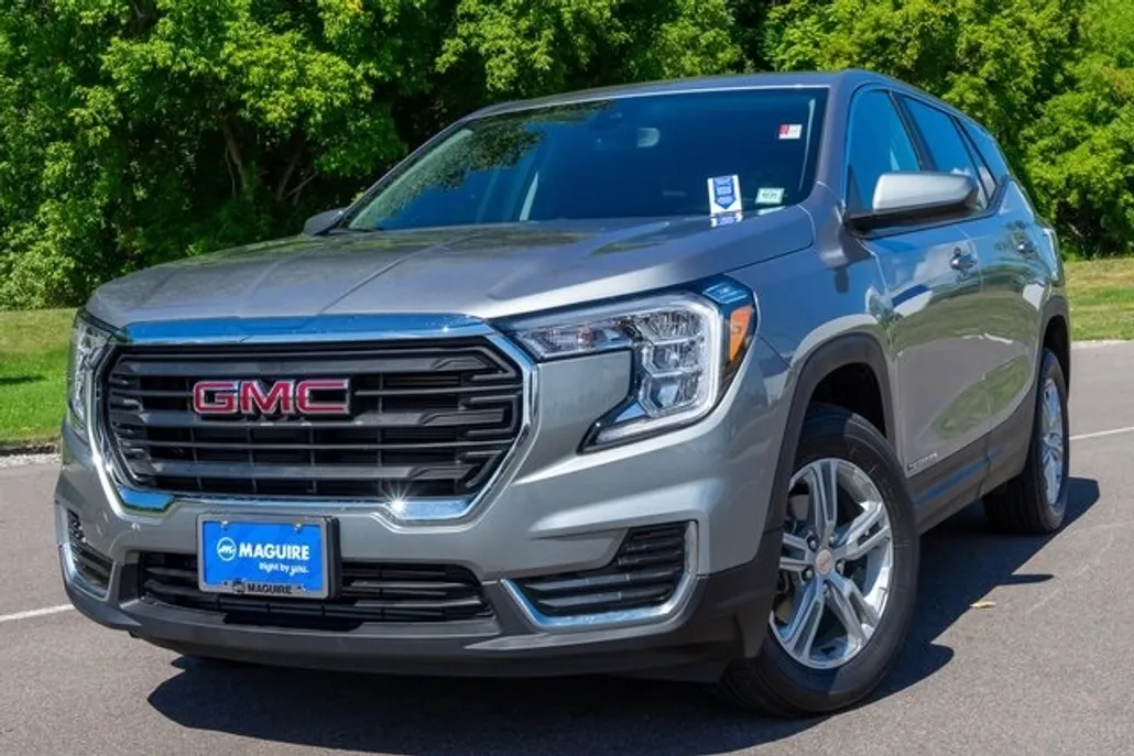 2023 Gmc Terrain SLE photo 1
