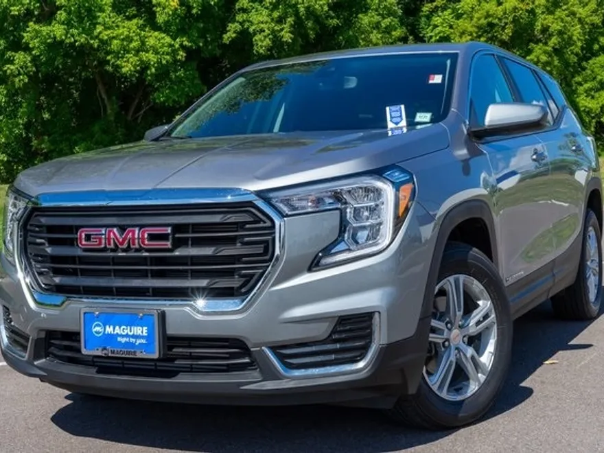 2023 Gmc Terrain SLE photo 1