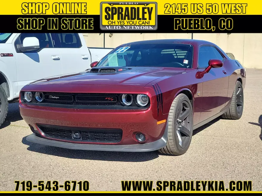 2022 Dodge Challenger R/T Scat Pack photo 1