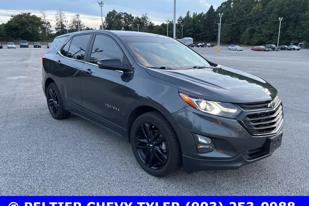 2021 Chevrolet Equinox LT photo 1