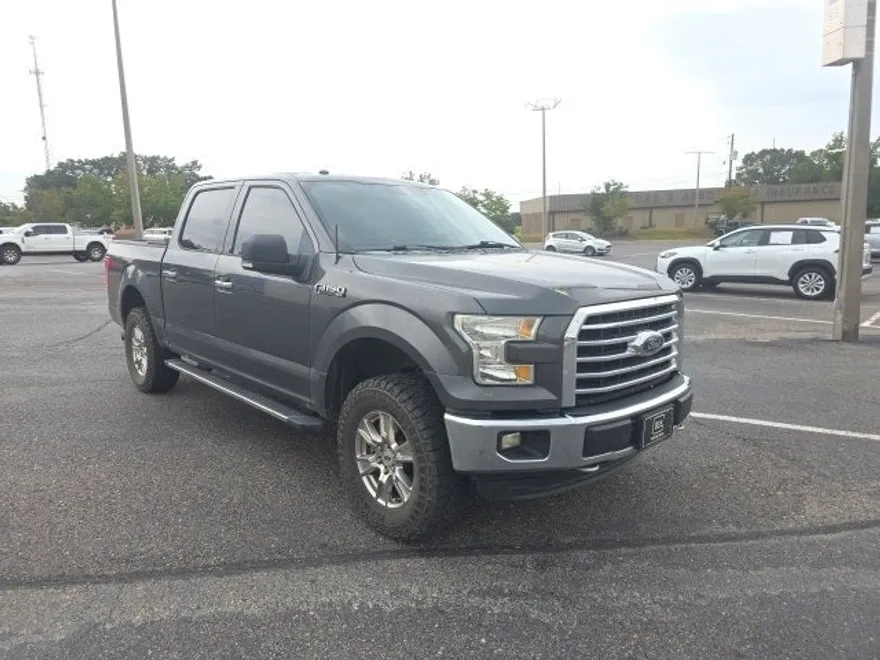 2016 Ford F-150 XLT photo 1