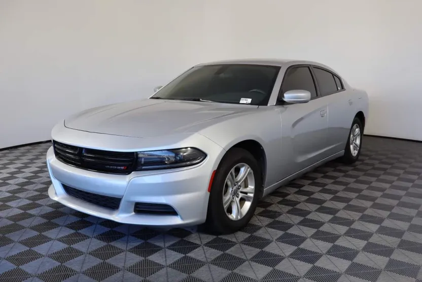 2022 Dodge Charger SXT photo 1