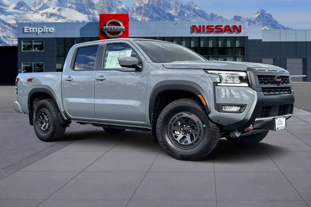 2025 Nissan Frontier PRO-4X photo 1