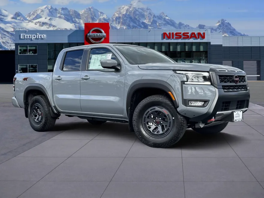 2025 Nissan Frontier PRO-4X photo 1