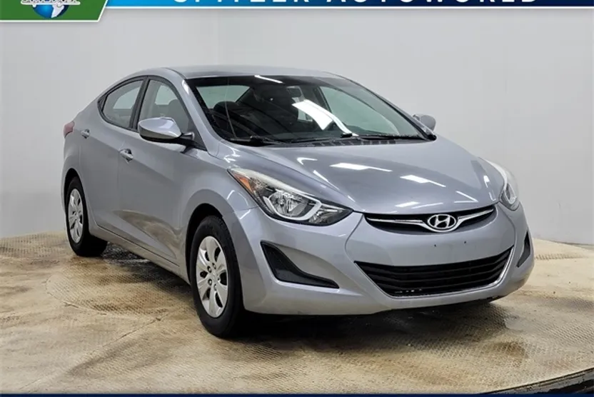 2016 Hyundai Elantra SE photo 1