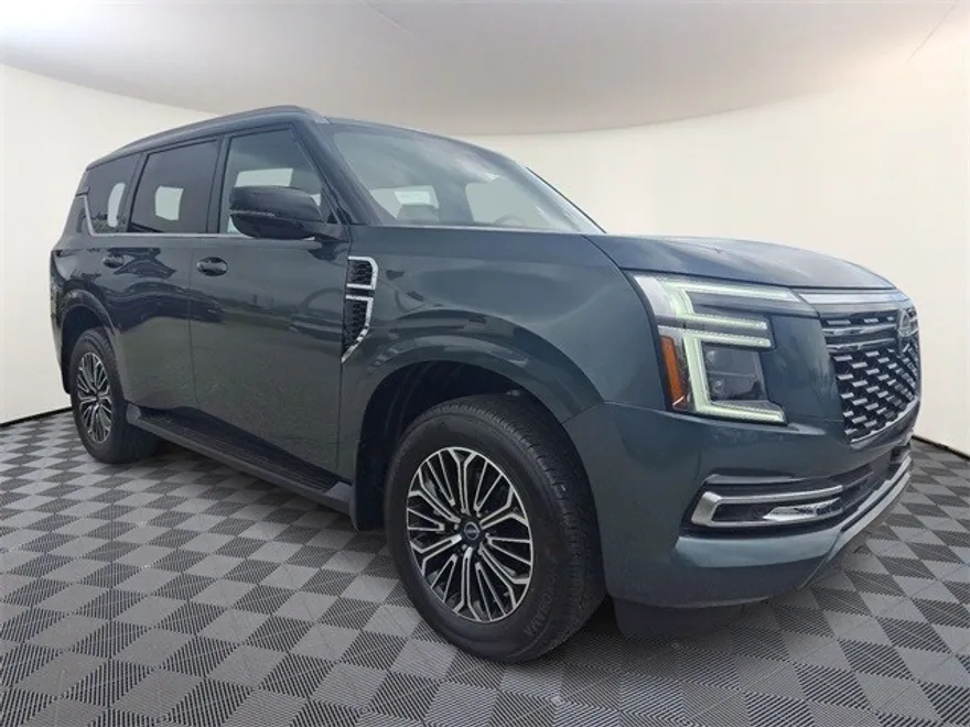 2025 Nissan Armada SL photo 1