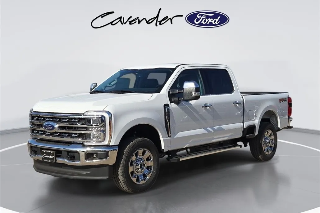 2025 Ford F-350 Lariat photo 1