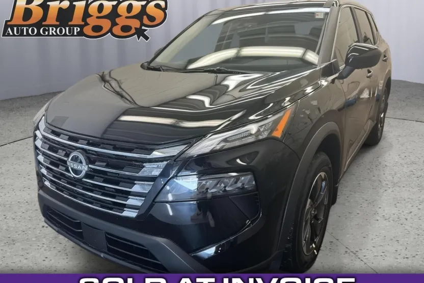 2026 Nissan Rogue SV photo 1