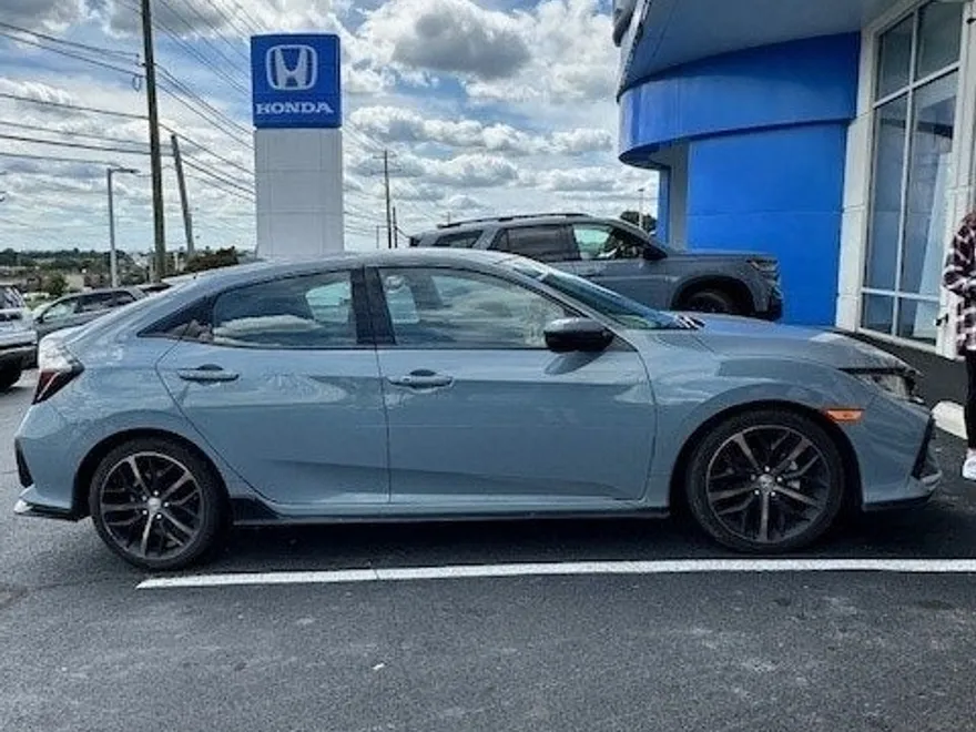 2021 Honda Civic Sport photo 1