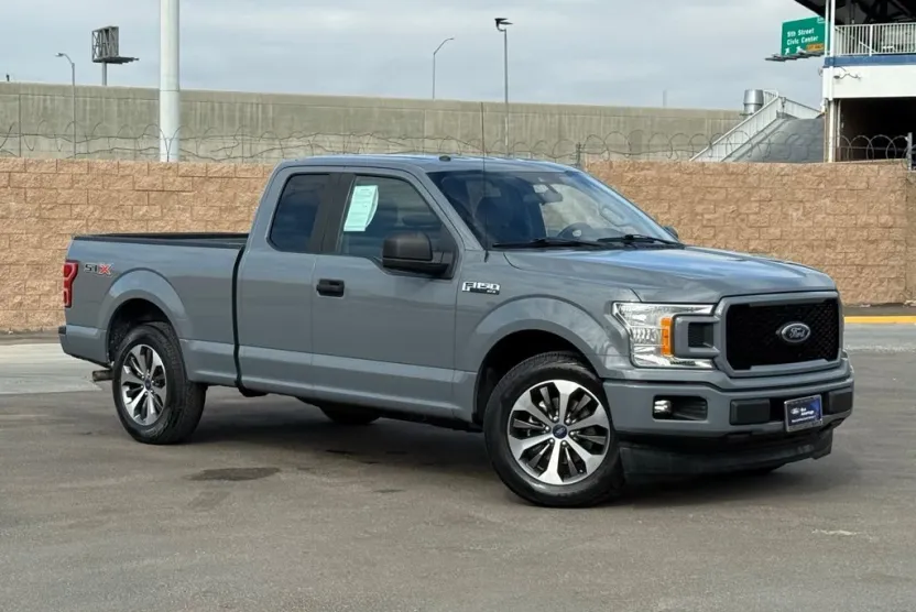 2019 Ford F-150 XL photo 1