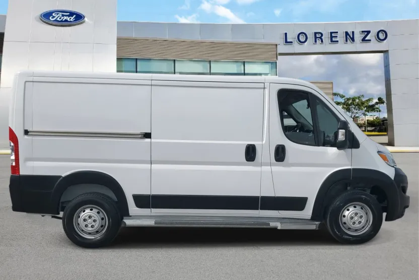 2023 Ram ProMaster 2500 photo 1