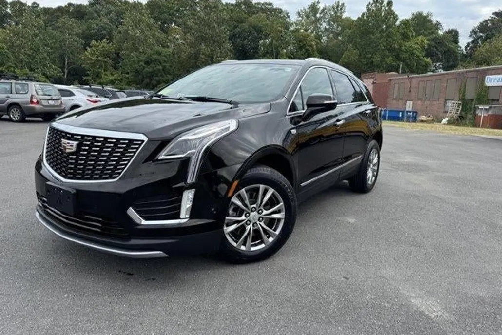 2022 Cadillac XT5 Premium Luxury photo 1