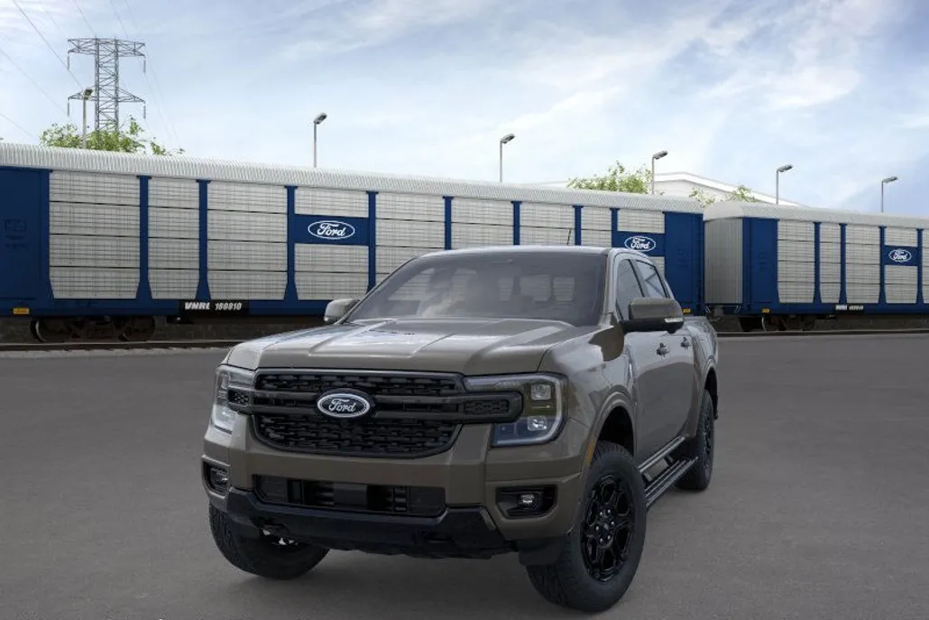 2025 Ford Ranger Lariat photo 1