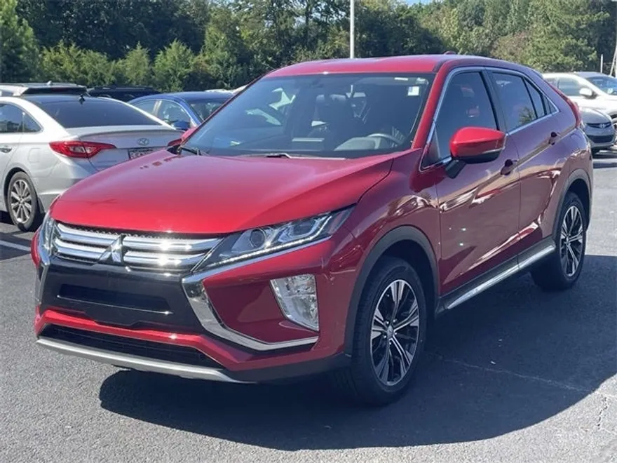 2018 Mitsubishi Eclipse Cross SE photo 1