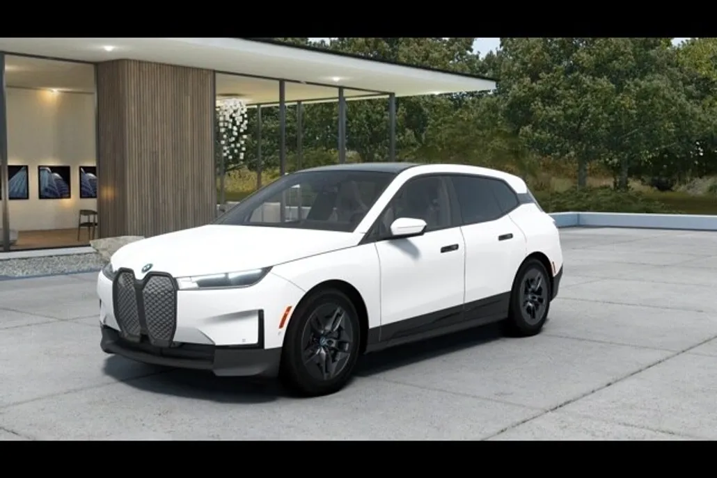 2025 Bmw iX photo 1