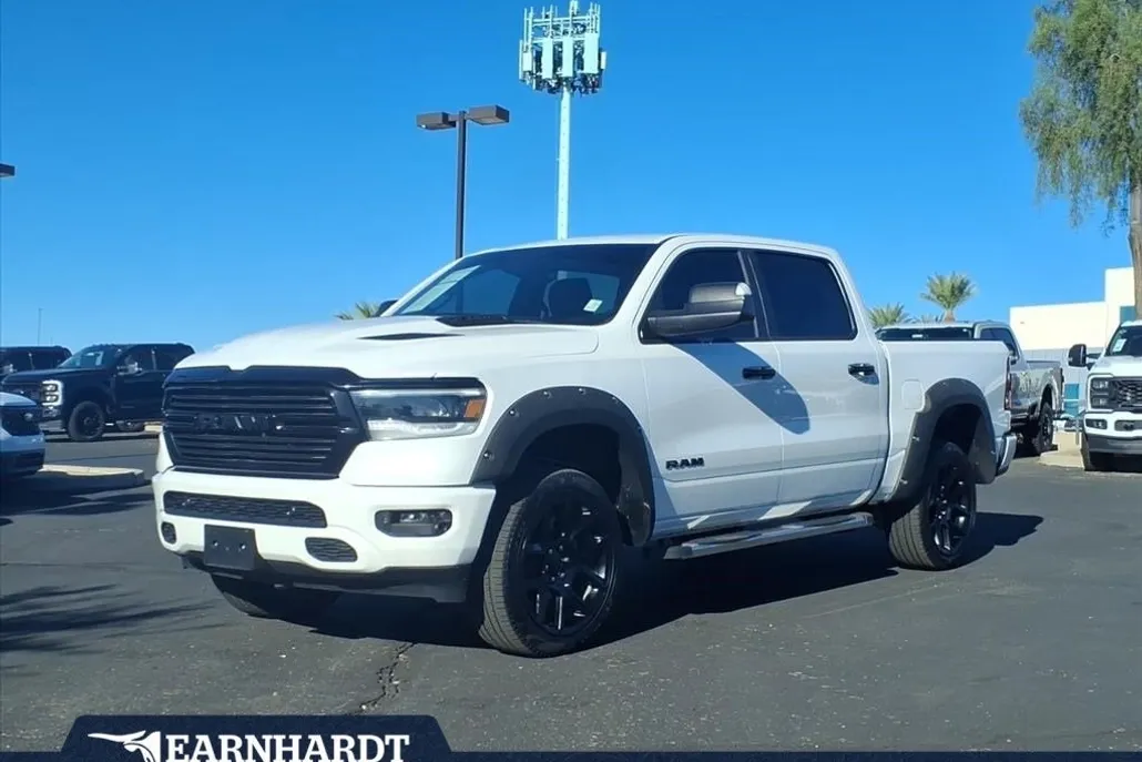 2024 Ram 1500 Laramie photo 1