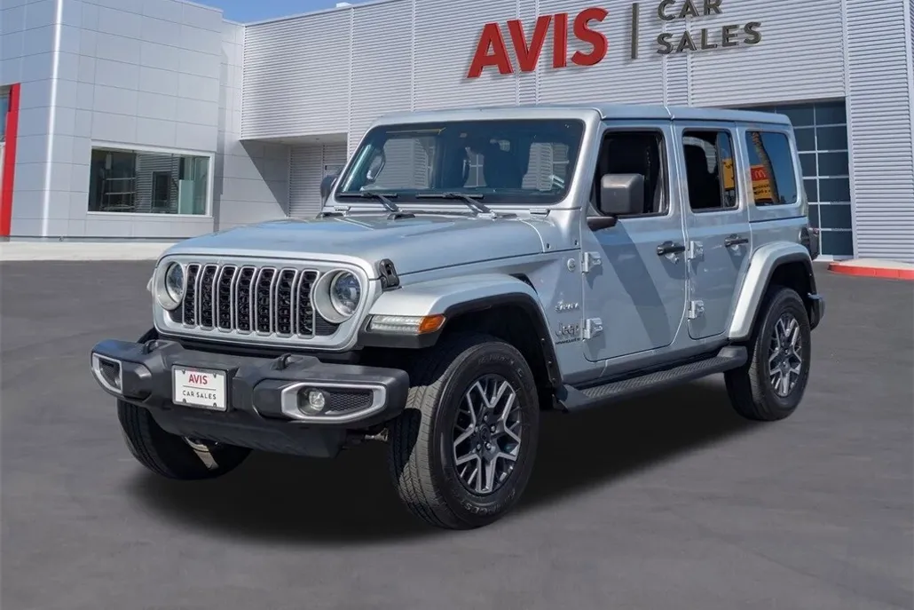 2024 Jeep Wrangler Sahara photo 1