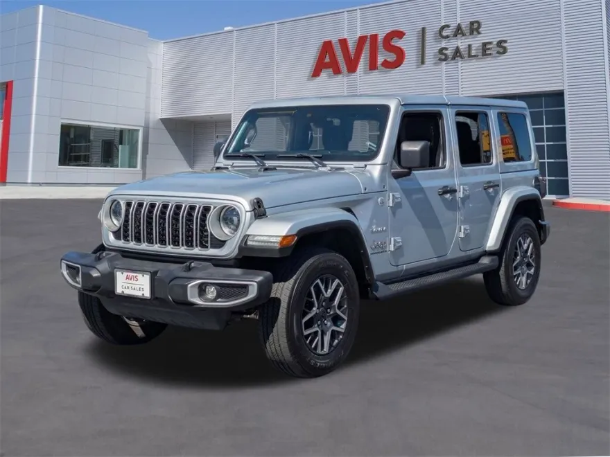 2024 Jeep Wrangler Sahara photo 1