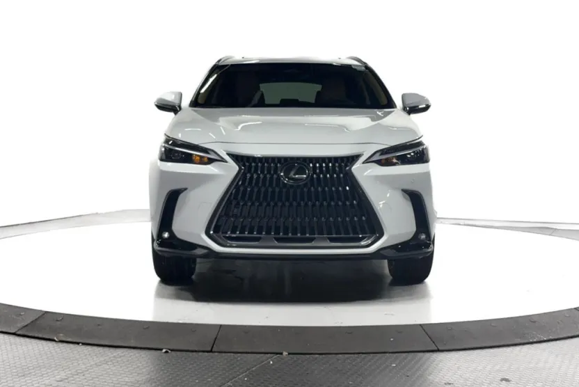 2026 Lexus NX 350 photo 1