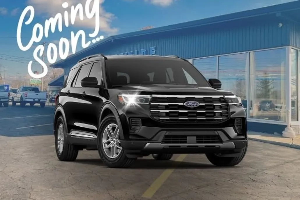 2026 Ford Explorer photo 1