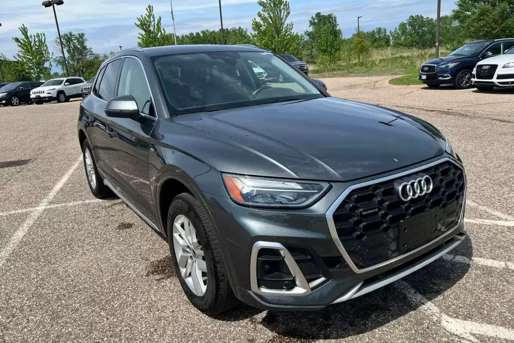 2023 Audi Q5 45 S line Premium photo 1