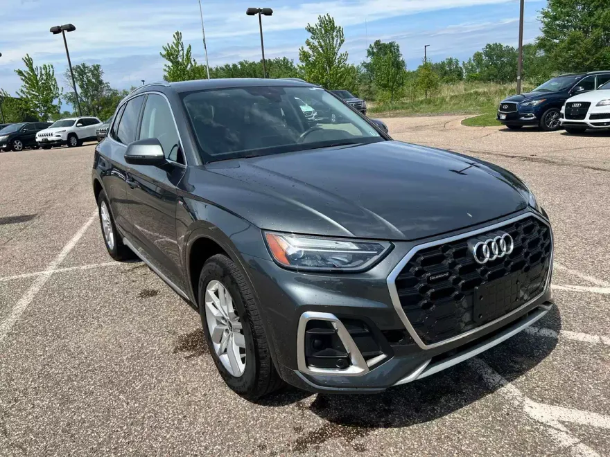 2023 Audi Q5 45 S line Premium photo 1