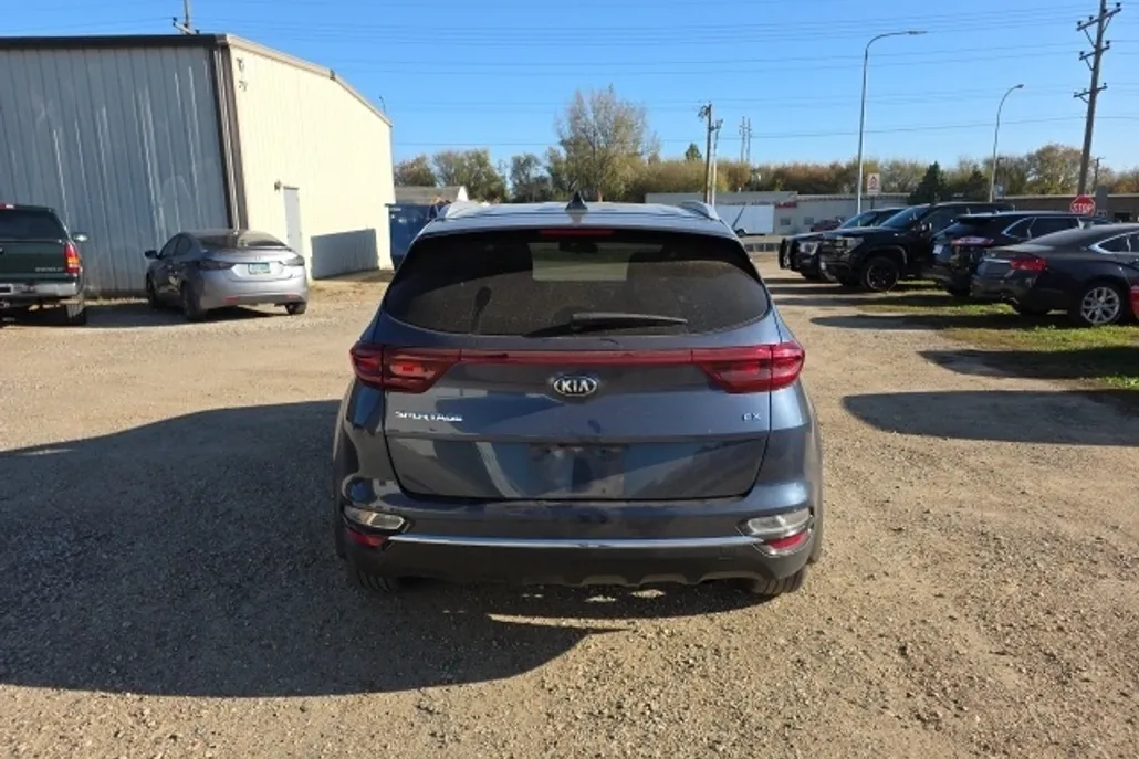 2021 Kia Sportage EX photo 1