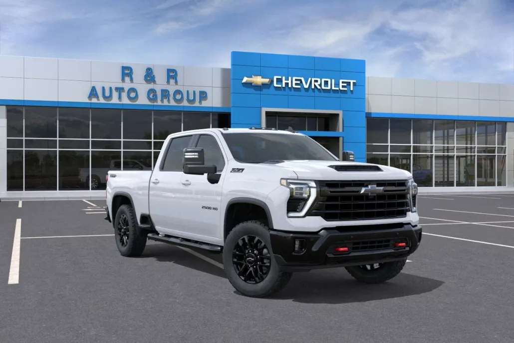2025 Chevrolet Silverado 2500HD LT photo 1