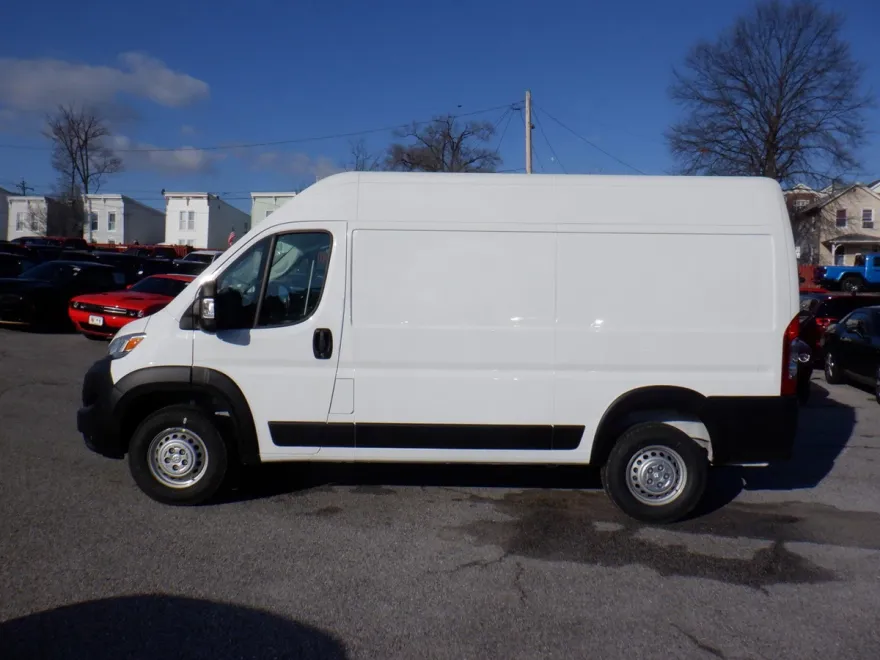 2024 Ram ProMaster 2500 photo 1