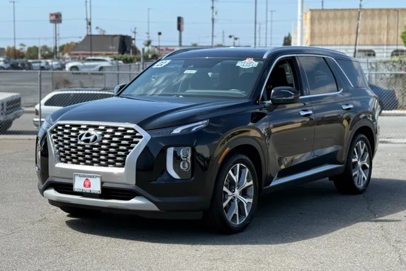 2022 Hyundai Palisade SEL photo 1