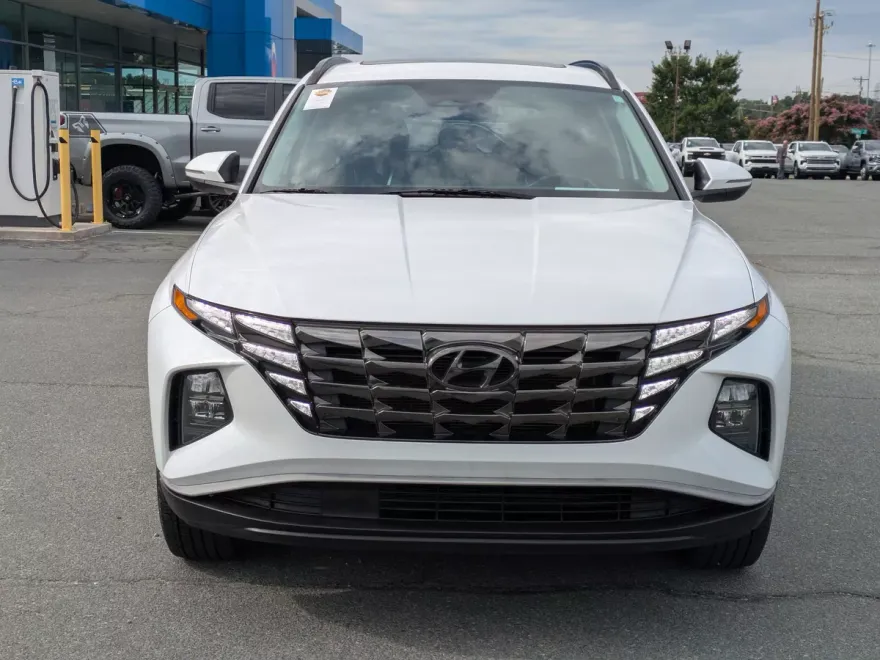 2022 Hyundai Tucson SEL photo 1