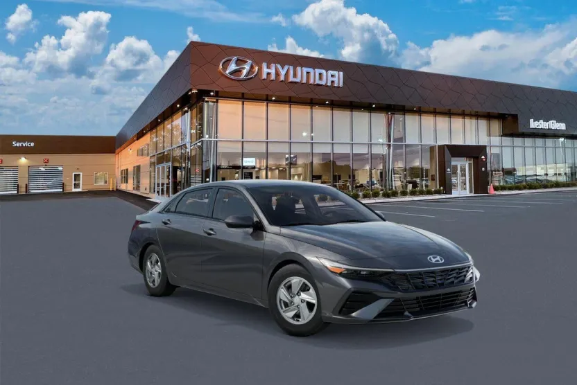 2025 Hyundai Elantra SE photo 1