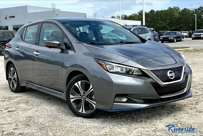 2021 Nissan Leaf SL Plus photo 1