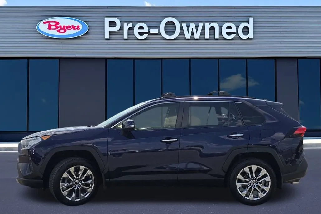 2020 Toyota RAV4 Limited photo 1