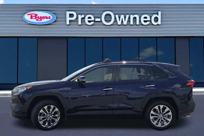 2020 Toyota RAV4 Limited photo 1